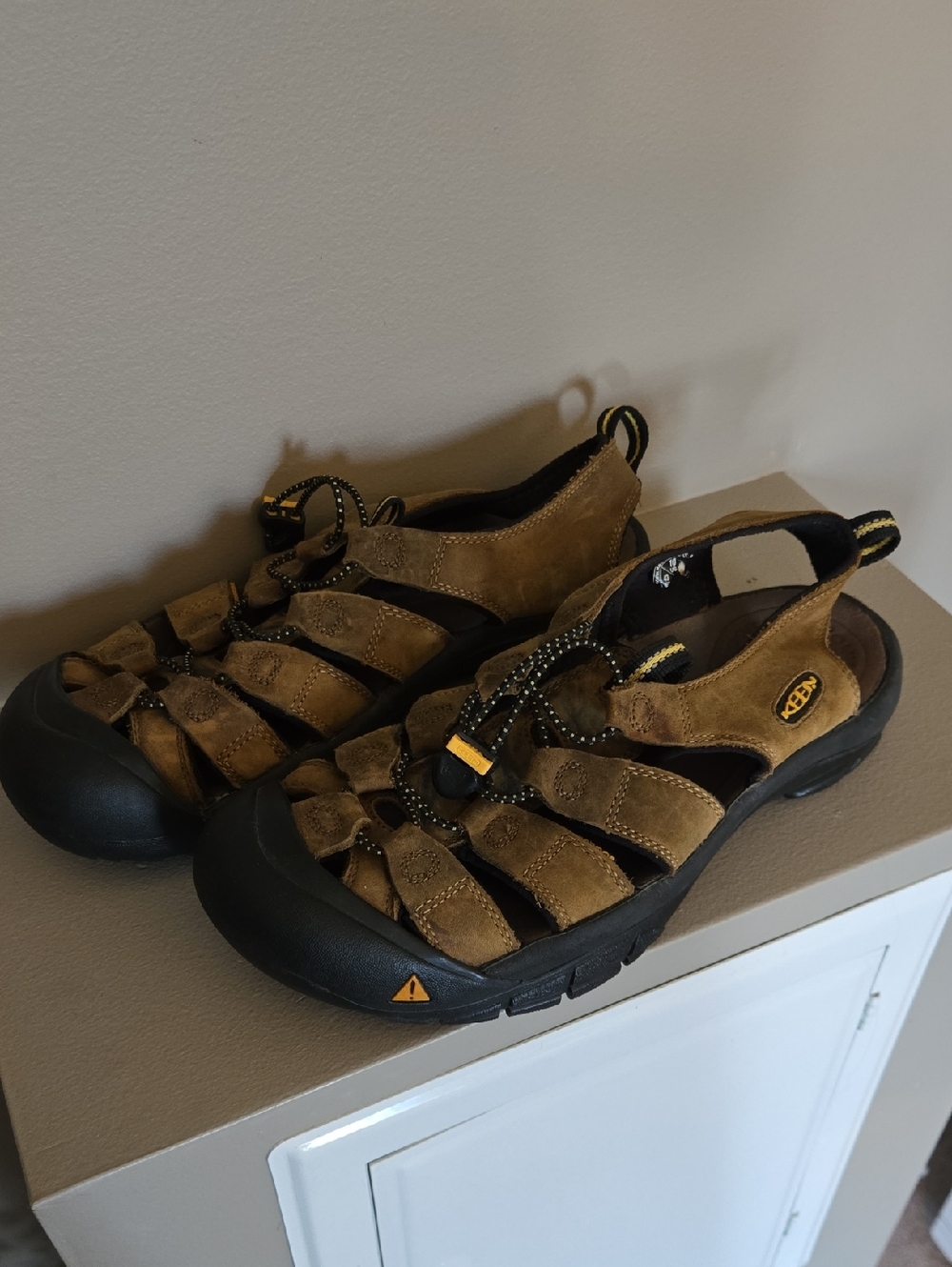 Keen Brown and Black Men’s Closed-Toe Outdoor Sandals